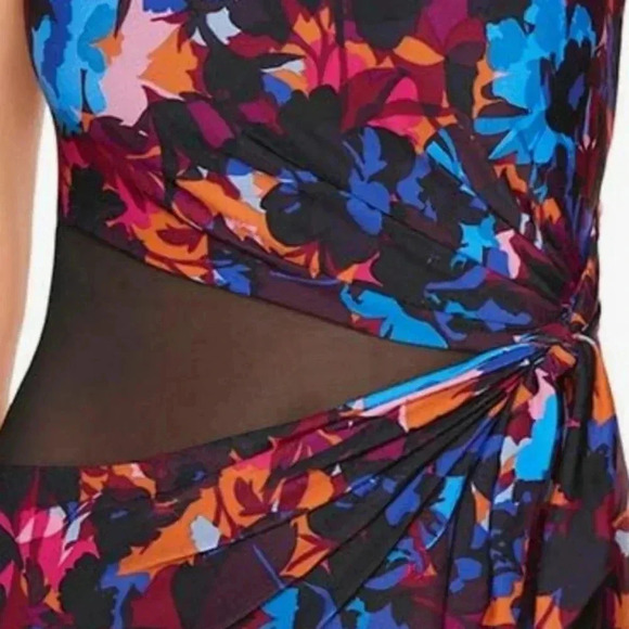 Miraclesuit Solstice Gem Swimsuit - Picture 8 of 9